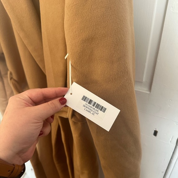 Reformation Downing Coat in Camel - Picture 6 of 8